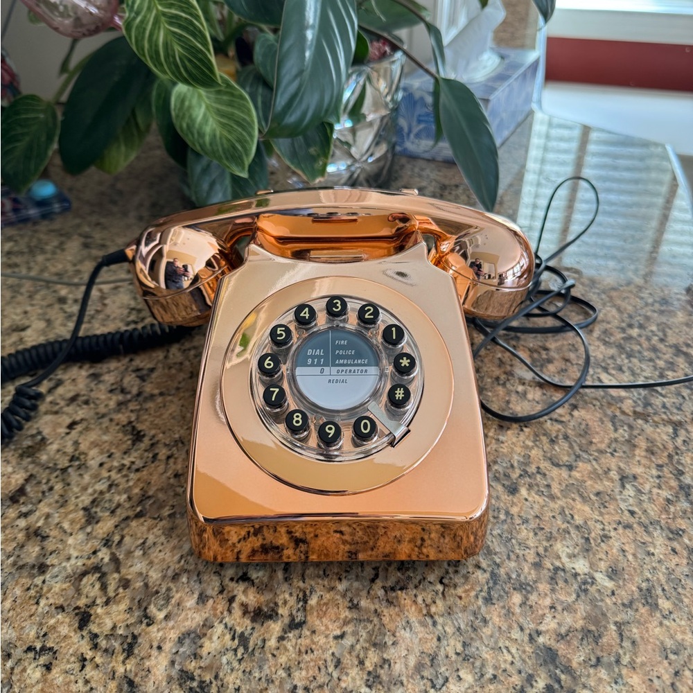 Retro Rotary Corded Telephone in Rose Gold